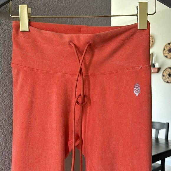 NWOT Free People High Rise Leggings Orange Peach Drawstring M/L Gym Activewear - Picture 5 of 15